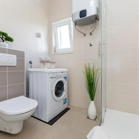 度假居 La Pieda Ražanac