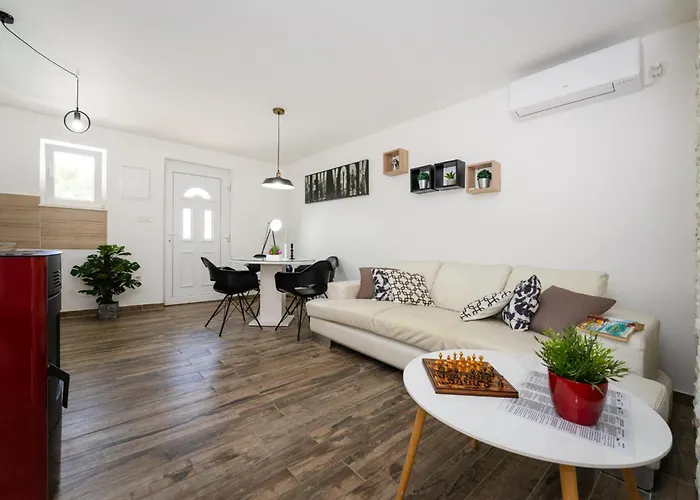 La Pieda Дом отдыха Ражанац